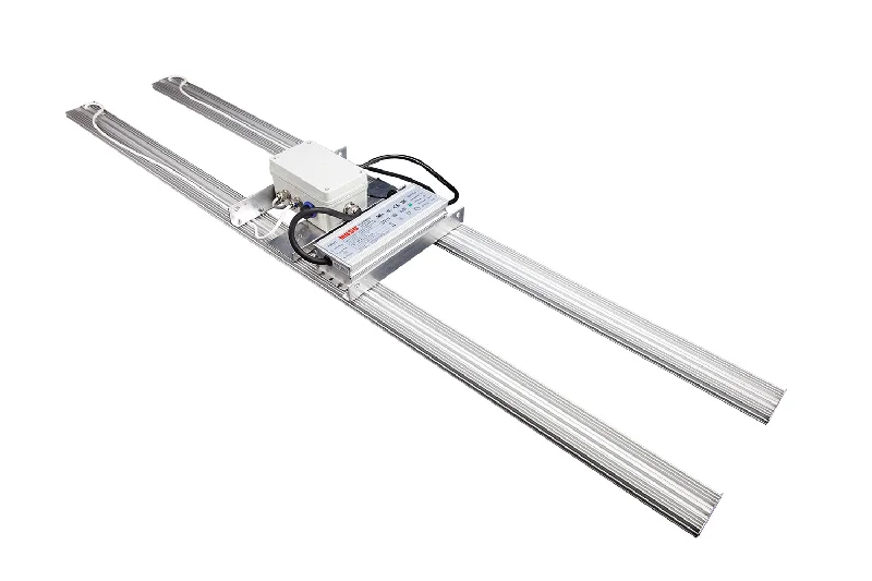 Adjustable Industrial Lighting for Flexible IlluminationTCP HTM Series Horticulture Top Light - 4', 236W Adjustable Industrial Lighting for Flexible IlluminationTCP HTM Series Horticulture Top Light - 4', 236W