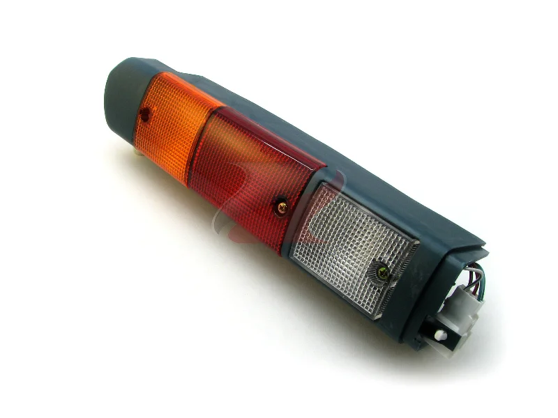Industrial Lighting for Woodworking FactoriesREAR COMBO LIGHT RH 100299