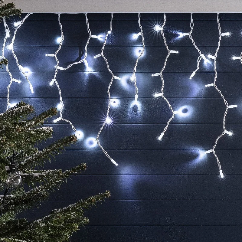 String Lights for Restaurant Outdoor SeatingPro Connect 24m 1200 White Connectable Icicle Lights White Cable