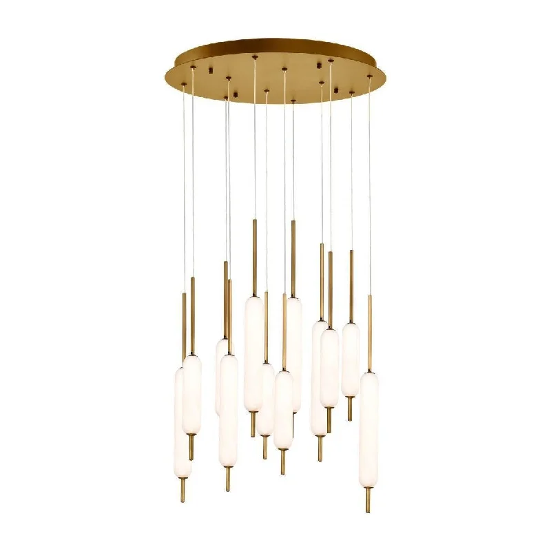 Chandeliers with Metal Frames in Copper FinishCumberland Chandelier