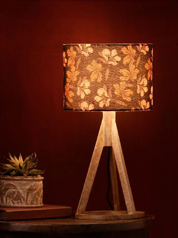 art deco table lamps with geometric shapes for a retro touchBlack Flower Trio Wooden Lamp art deco table lamps with geometric shapes for a retro touchBlack Flower Trio Wooden Lamp