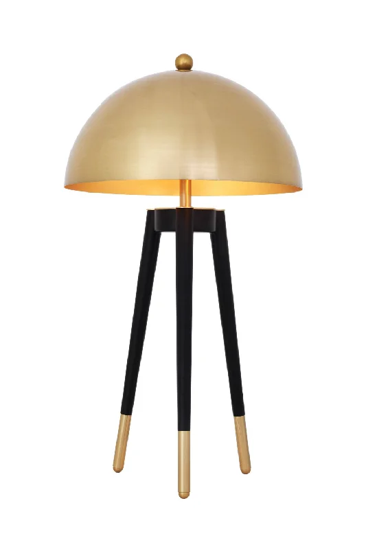 crystal table lamps with dazzling prisms for a glamorous effectGold Tripod Table Lamp | Eichholtz Coyote crystal table lamps with dazzling prisms for a glamorous effectGold Tripod Table Lamp | Eichholtz Coyote