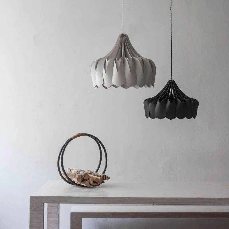 Industrial Style Ceiling Lights with Exposed Bulbs and Metal CagesPilke Pioni Small Pendant Black Industrial Style Ceiling Lights with Exposed Bulbs and Metal CagesPilke Pioni Small Pendant Black