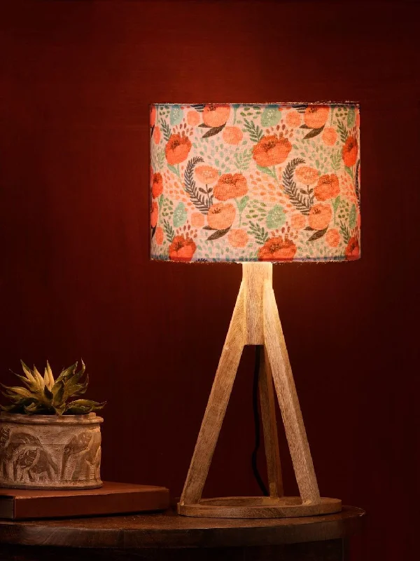 rustic farmhouse table lamps for cozy kitchensRed Roses Trio Wooden Lamp
